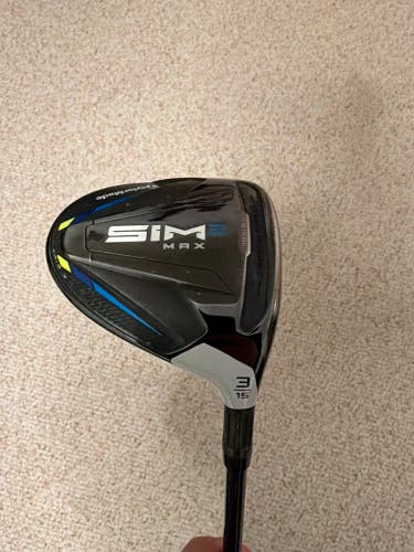 Men's 2024 TaylorMade SIM2 MAX Right Handed Fairway Wood Stiff Flex 3 Wood (Used)