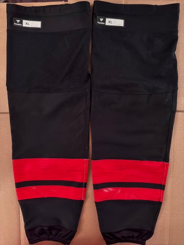 Used Carolina Hurricanes Black/Red Alternate Pro Stock Fanatics Hockey Socks Size XL