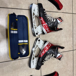 2021 CCM JetSpeed FT4 Pro Hockey Skates Regular Width 8.5 (Used)