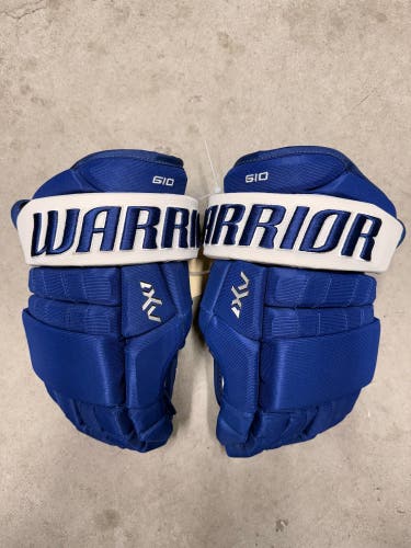 13.5” Warrior AX1 Pro Toronto Maple Leafs Gloves Pro Stock NHL (New)
