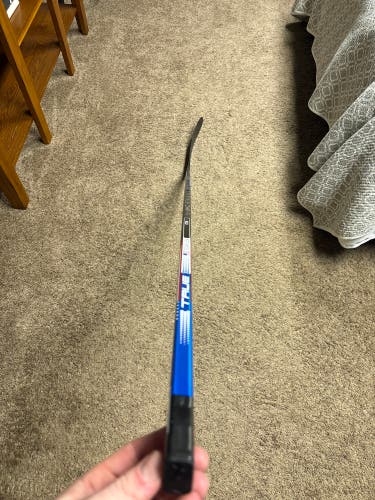 Senior True Catalyst 9X3 Left Hand Hockey Stick P29 85 Flex Pro Stock (New)