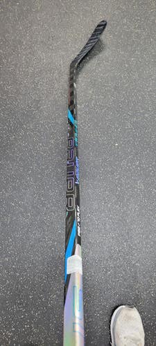 Used Bauer TRACER P92 70 FLEX RT Senior One Piece Right 70 Flex 11497-C000154424
