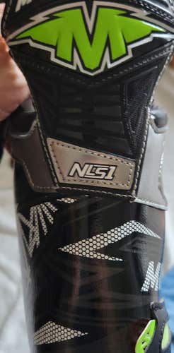 Mission Inhaler NLS1 Inline Skates Regular Width Size 10.5 (Used)