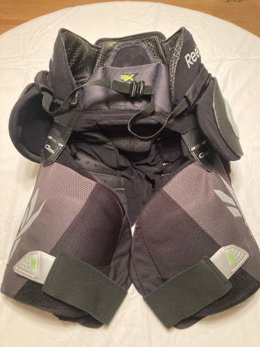 Pro Stock Senior Reebok 9K Ice Hockey Girdle ccm