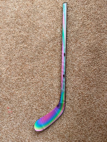 NEW 2025 Bauer Mystery Mini Hockey Stick — CHAMELEON CHROME Right Handed (New)