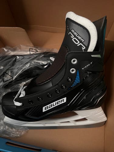 Bauer Vapor VOLT Hockey Skates Regular Width 9 (New)