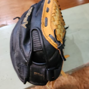 Champro RH AP 500 Baseball Glove 11" GENUINE LEATHER  w/ Power Flex