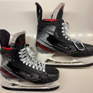 Bauer Vapor 2X Pro Hockey Skates - Senior 8.5 EE (Lightly Used)
