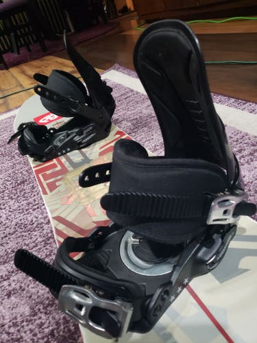 145cm SNOWBOARD ROSSIGNOL IRT with S/M ROSSIGNOL REFLET BINDINGS *USED* CLEANED