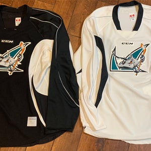 San Jose Barracuda AHL Pro Stock CCM Edge 2.0 Practice Jerseys Size 56 Unworn *Read Description*