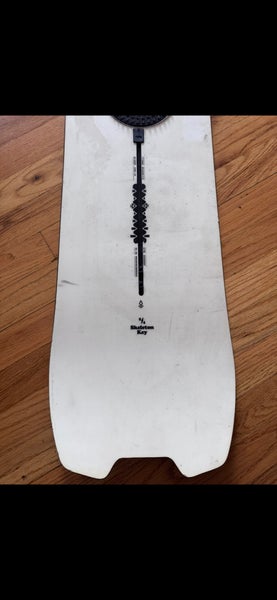 Men's Burton Skeleton Key Snowboard All Mountain Without Bindings