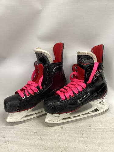 Used Bauer VAPOR X500 Intermediate Hockey Skate Intermediate 6.0 11851-S000041461