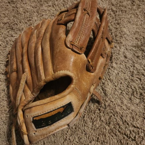 Regent Fielders Choice RH Baseball Glove 12" Pro Lock Pocket. Handcrafted Leather