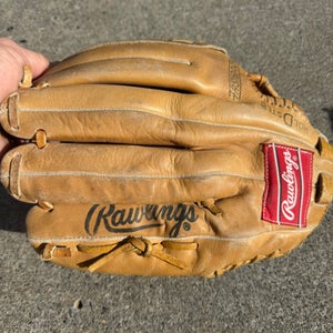 Rawlings Rbg36 RH Baseball Glove 12" (Used)