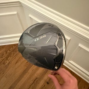 Men's TaylorMade Qi35 Right Handed Driver Regular Flex 10.5 Loft (New)