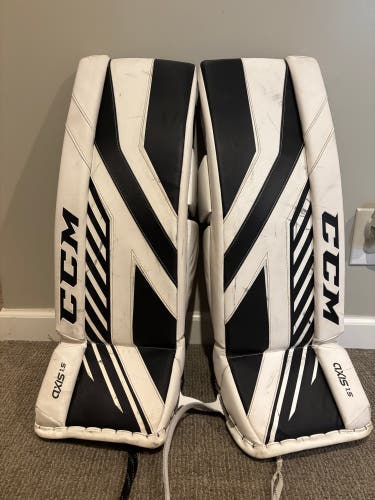 28" CCM Axis 1.5 Goalie Leg Pads (Used)