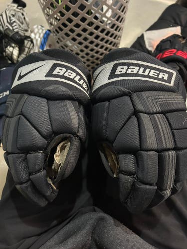 Bauer Vapor XII Gloves 14" (Used)