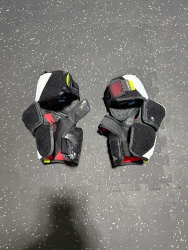 Intermediate Large Bauer Vapor Hyperlite Elbow Pads (Used)