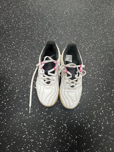 Used Adidas COPA Soccer Indoor Shoes White Junior 02.5 11849-S000034639