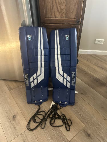 35 +2” Vaughn Velocity VE8 Goalie Leg Pads Pro Stock. Blue color