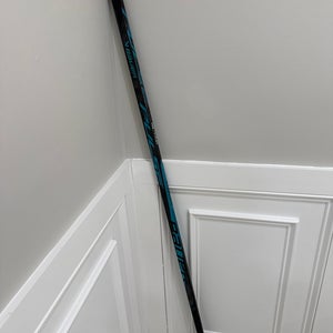 Bauer Pulse Hockey Stick P28 77 Flex (New) right hand