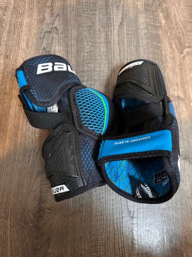 Bauer Bauer X Elbow Pads jr S (New w/o tags)