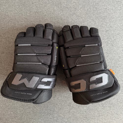 CCM Tacks 4 Roll Pro 3 Gloves 15" (Used)