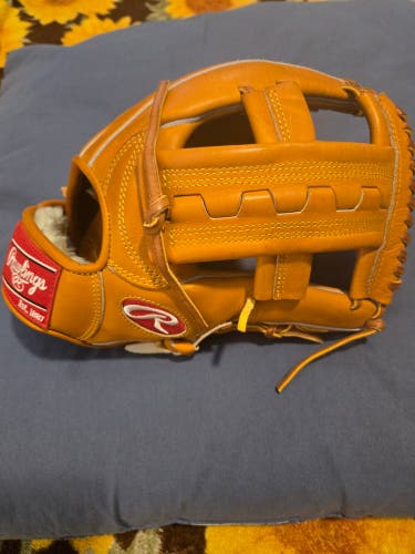 Rawlings Heart of Hide RV23 Horween Glove 12.25" (Barely Used) - FAST SHIPPING!!