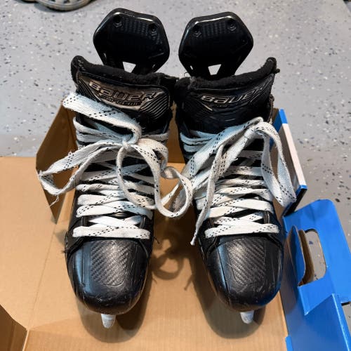 Bauer Supreme Mach Hockey Skates Fit 2 Size 5 w/ Carbonlite Edge Runner