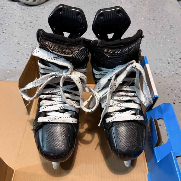 Bauer Supreme Mach Hockey Skates Fit 2 Size 5 w/ Carbonlite Edge Runner