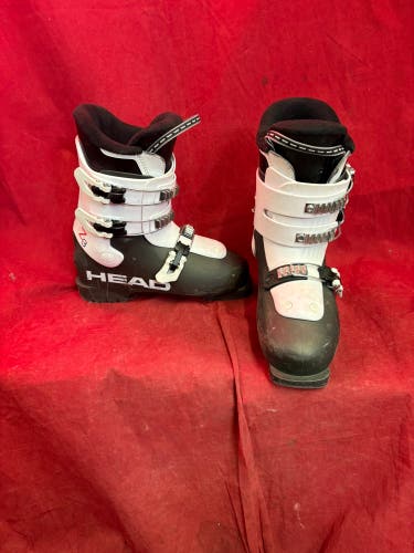 Ski Boots: Mondo 23 & 23.5 HEAD Ski Boots (Used)