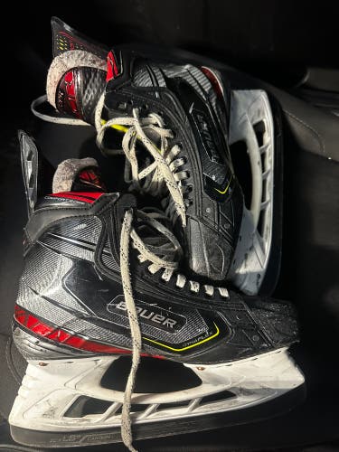 2019 Bauer Vapor 2X Pro Hockey Skates Regular Width 7 (Used)