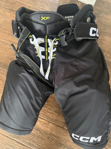 Senior Medium CCM Tacks XF Pro Hockey Pants (Used)