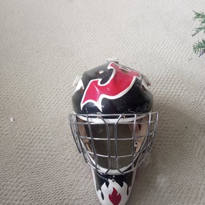 Senior Large Heaton Goalie Mask (Used)