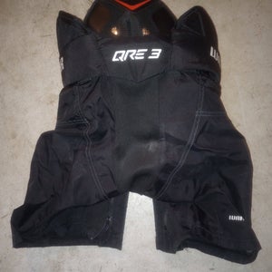 Junior Medium Warrior Covert QRE 3 Hockey Pants (Used)