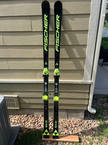 Fischer 183 cm Race RC4  GS Skis With Bindings Max Din 13 (Used)