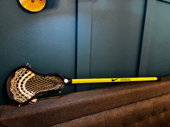 Nike/Maverik complete stick