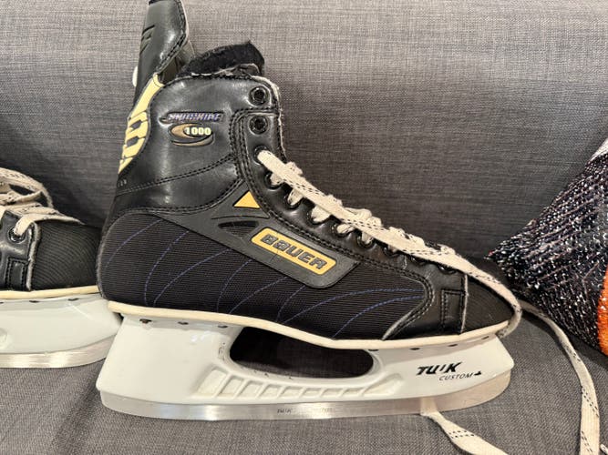 Bauer Supreme 1000 Hockey Skates 11 (Used)