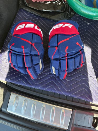 Team USA Bauer Supreme Mach Gloves Pro Stock