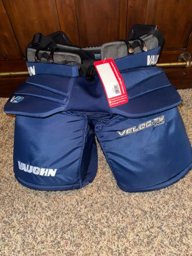 Brand New with tags Navy Medium Vaughn V9 Pro Hockey Goalie Pants