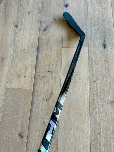 CCM Ribcor Trigger 10 Pro, Intermediate, P29, Left, 65 Flex, Charcoal Color (New)