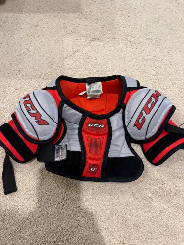 Small Youth CCM Top Prospect Shoulder Pads (Used)