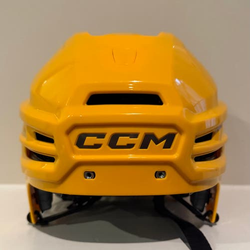 Large CCM Tacks 920 Helmet (Used)