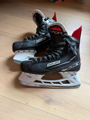 Bauer Vapor X Select Hockey Skates Regular Width 10.5 (Used)