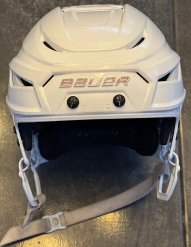 Bauer Hyperlite Helmet (Used) Size S/M