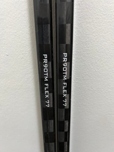 Senior ProBlackout Right Handed Hockey Stick P90TM 77 Flex (Used)