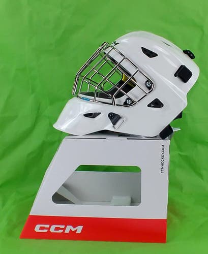 Junior CCM Axis F5 Goalie Mask (New)-White
