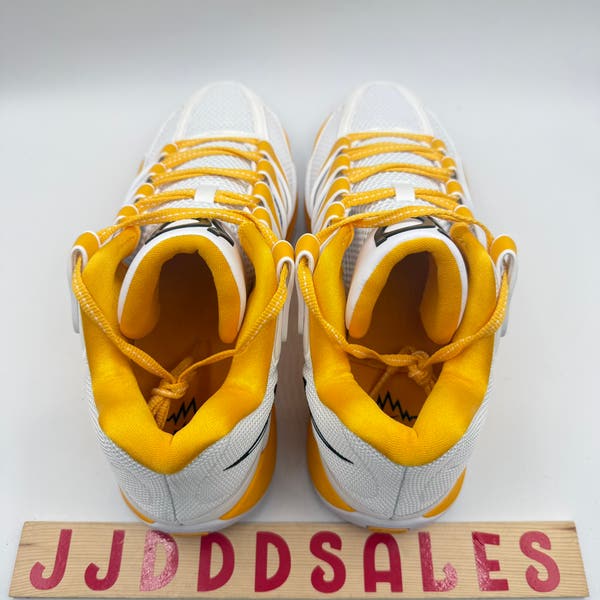 Nike KD 18 Team Issued Player Exclusive Basketball Shoes  display picture 1