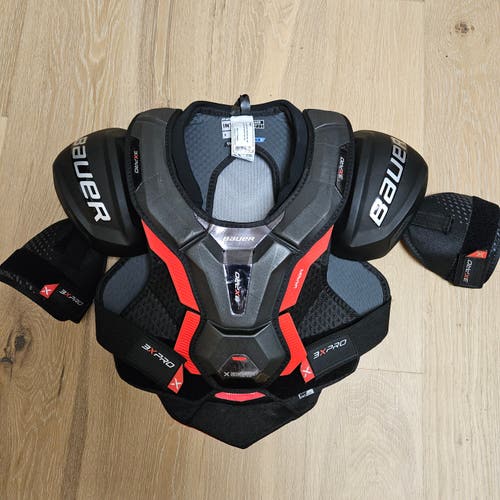 Men's Large INT Bauer Vapor 3X Pro Shoulder Pads (Used)