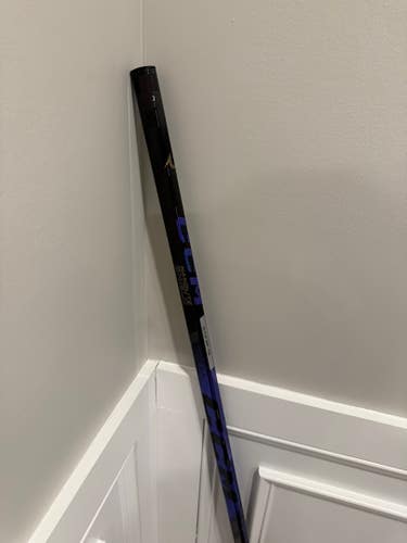 Intermediate CCM RibCor Trigger 10 Pro Right Hand Hockey Stick P28 (New) 65 Flex - Copy
